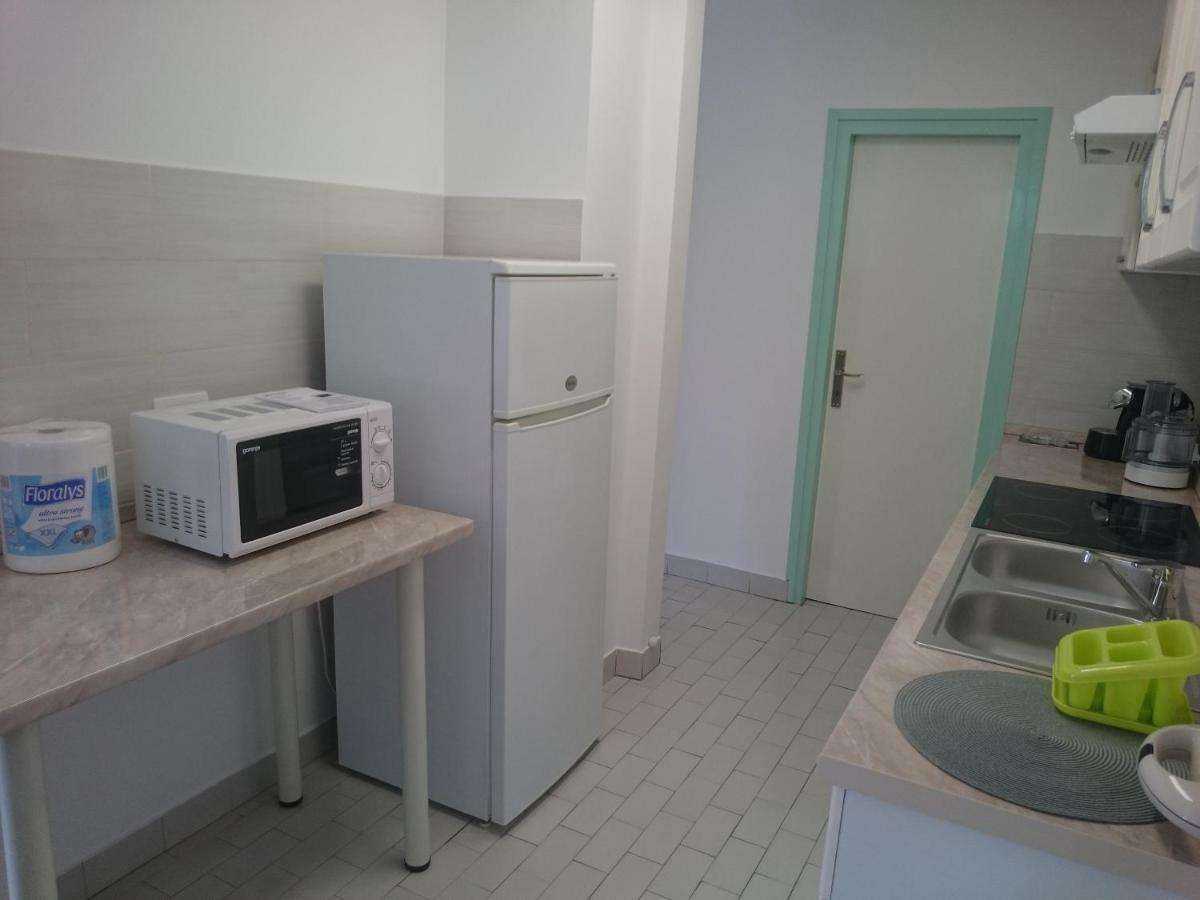 罗维尼Apartman Sanja公寓 外观 照片