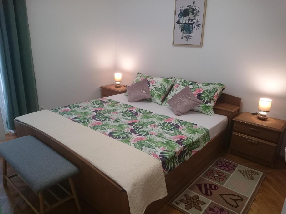 罗维尼Apartman Sanja公寓 外观 照片